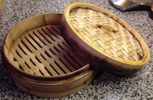 bamboo steamer